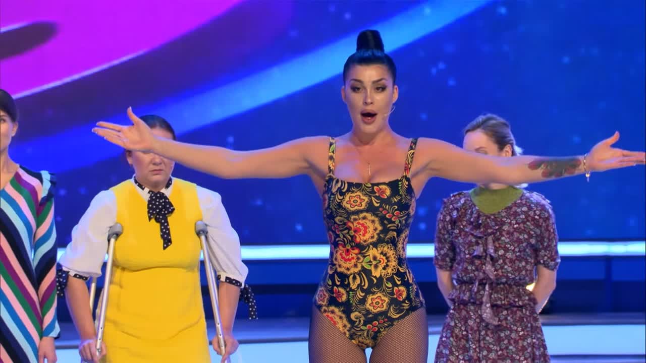 Красивые девушки из квн Красивые девушки из квн