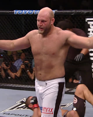 Лучшие финиши участников UFC Вегас 26