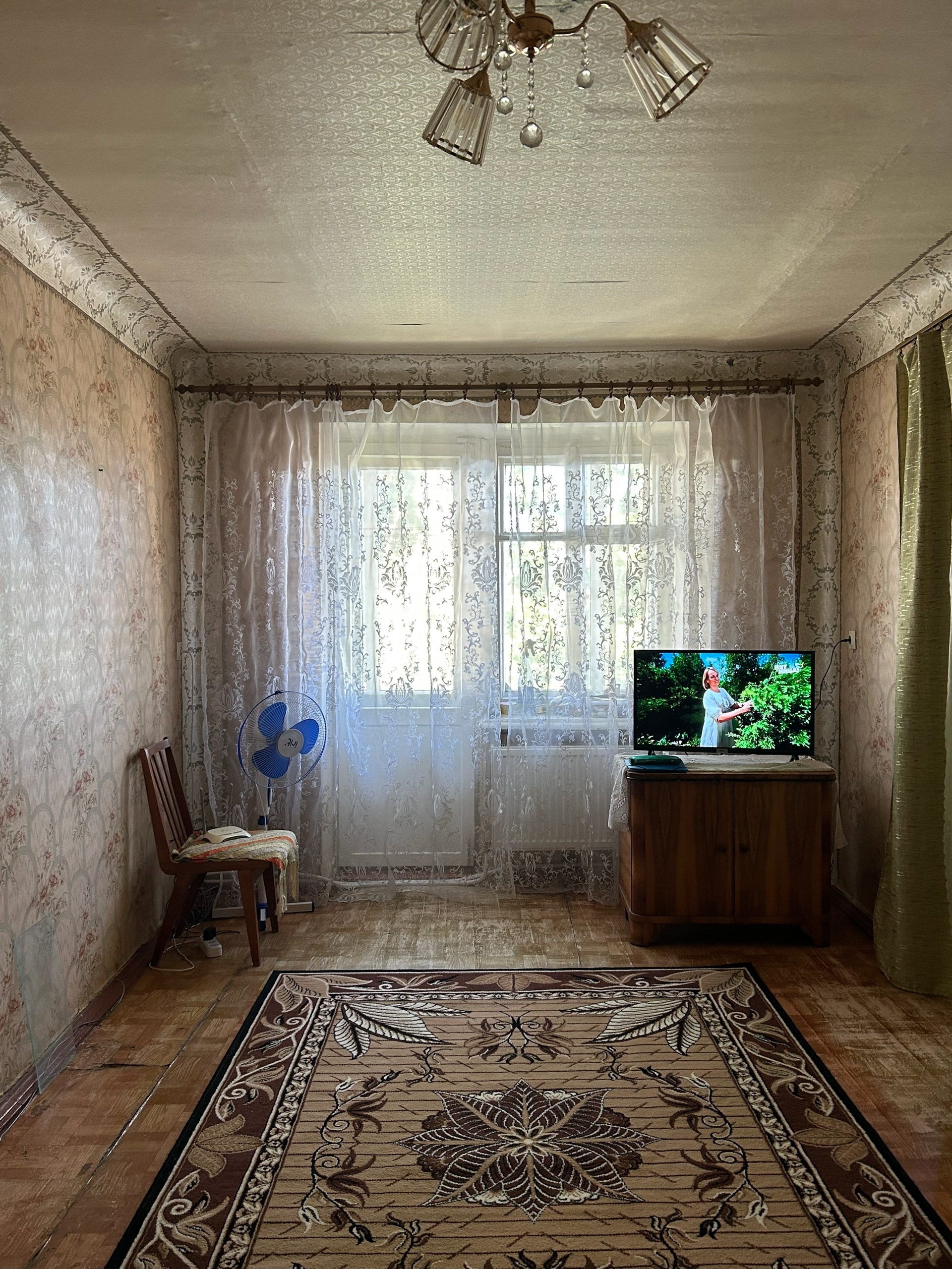 Продается 3-х комнатная квартира в центре г Краснодона,улица Петра Котова 4а.
Этаж:4/5
Документы в порядке!
Цена:3,7млн.₽ (торг)
По всем интересующим ...
